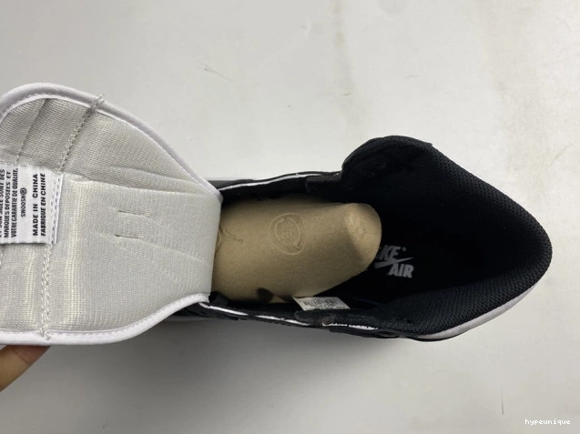HYPE 555088-010 Air Black White Retro Jordan (2014) 1 0809